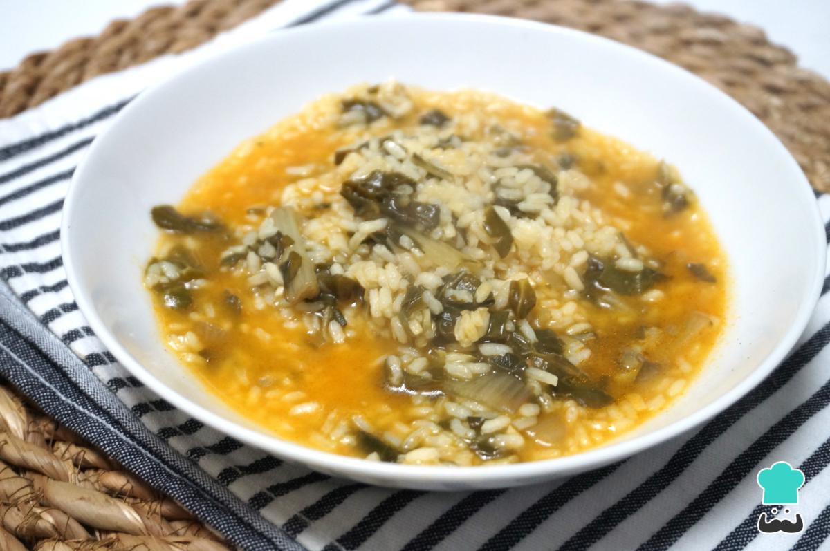 Receta de Arroz con acelgas valenciano