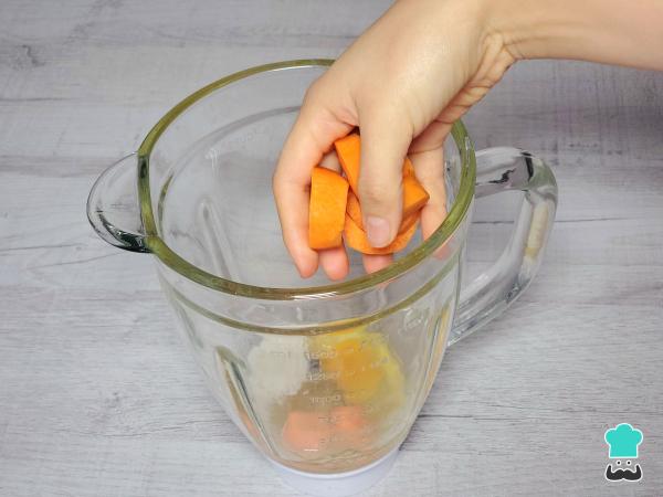 Receta de Queque de zanahoria en licuadora - Paso 1