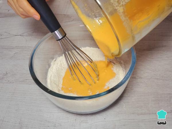 Receta de Queque de zanahoria en licuadora - Paso 4