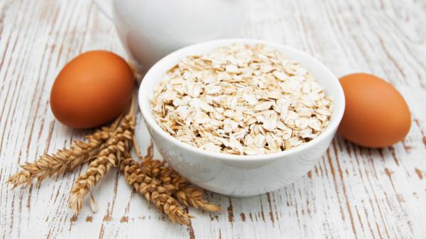 Este pan de avena con solo 3 ingredientes arrasa por lo saludable y fácil que es de preparar en casa - Solo se necesitan estos 3 ingredientes para prepararlo