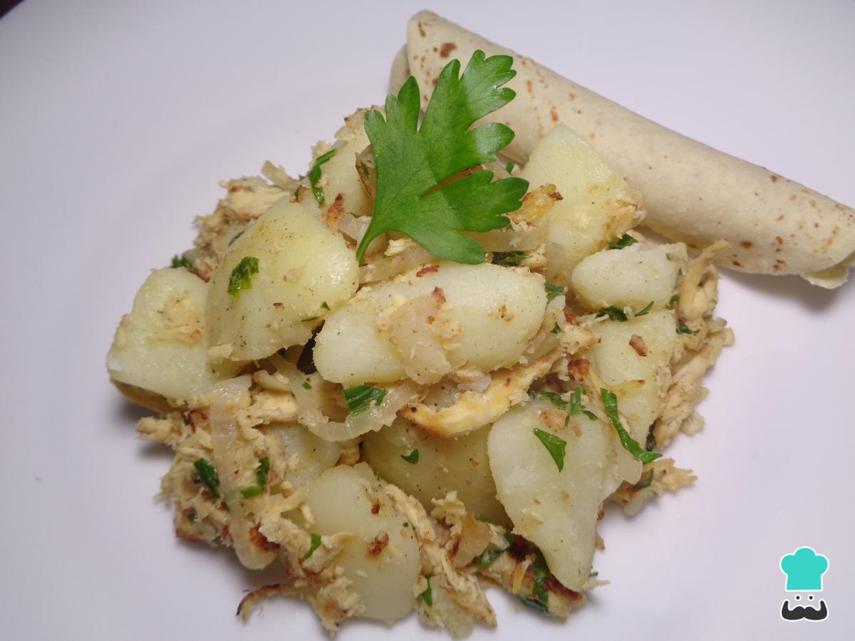 Receta de Papas con pollo deshebrado