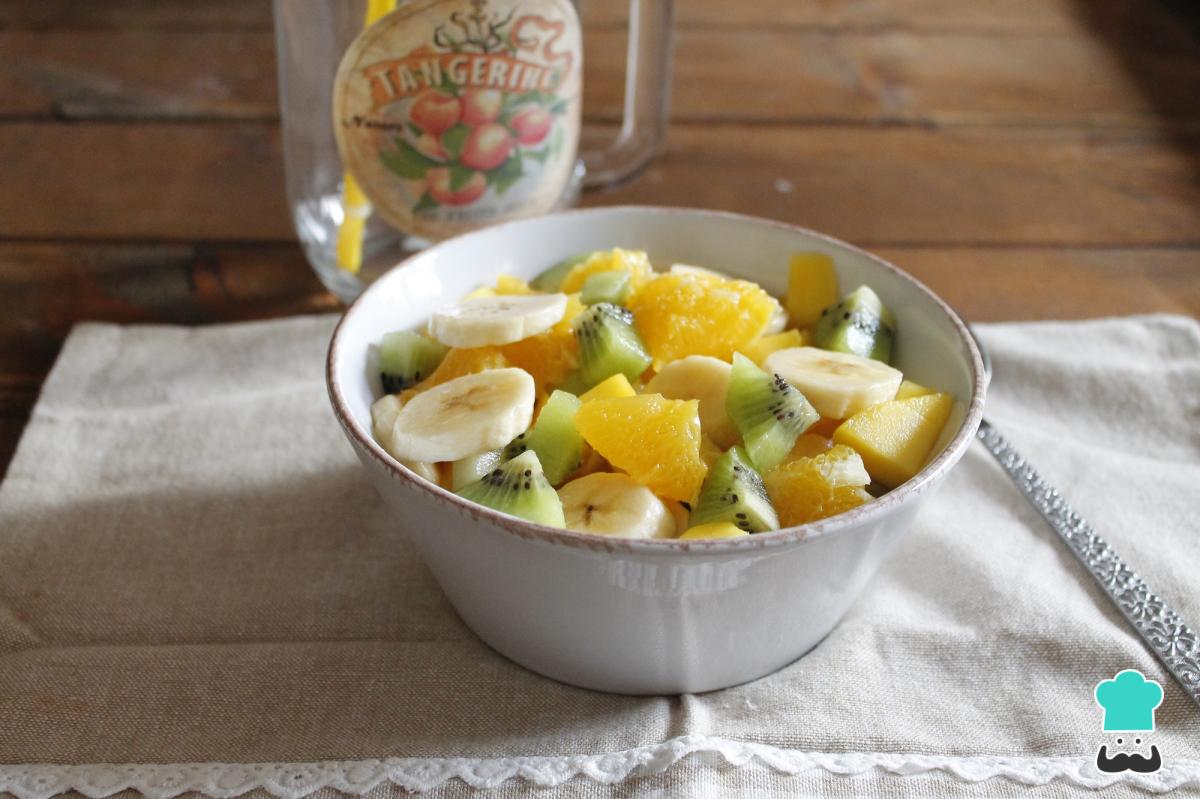 Receta de Ensalada de frutas con azúcar y limón