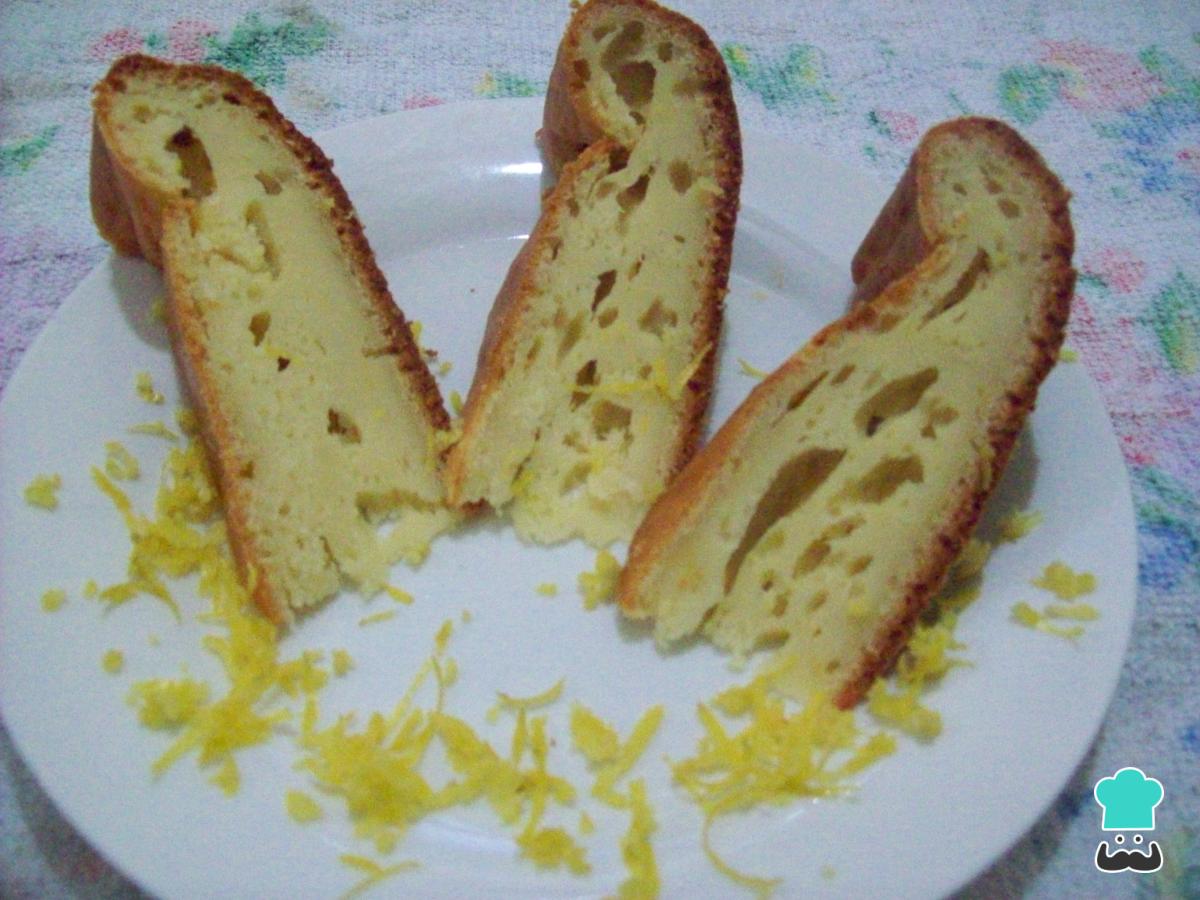 Receta de Bizcocho de yogur sin azúcar