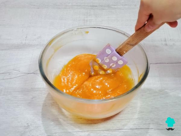 Receta de Galletas de calabaza y chocolate: el dulce casero perfecto para las tardes de otoño - Paso 3