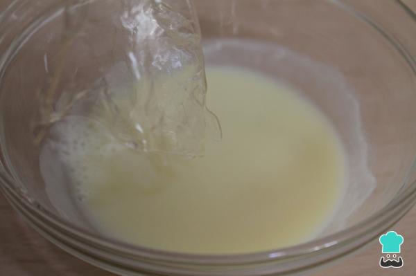 Receta de Tarta de yogur griego sin horno - Paso 5