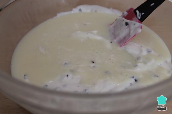 Receta de Tarta de yogur griego sin horno - Paso 6