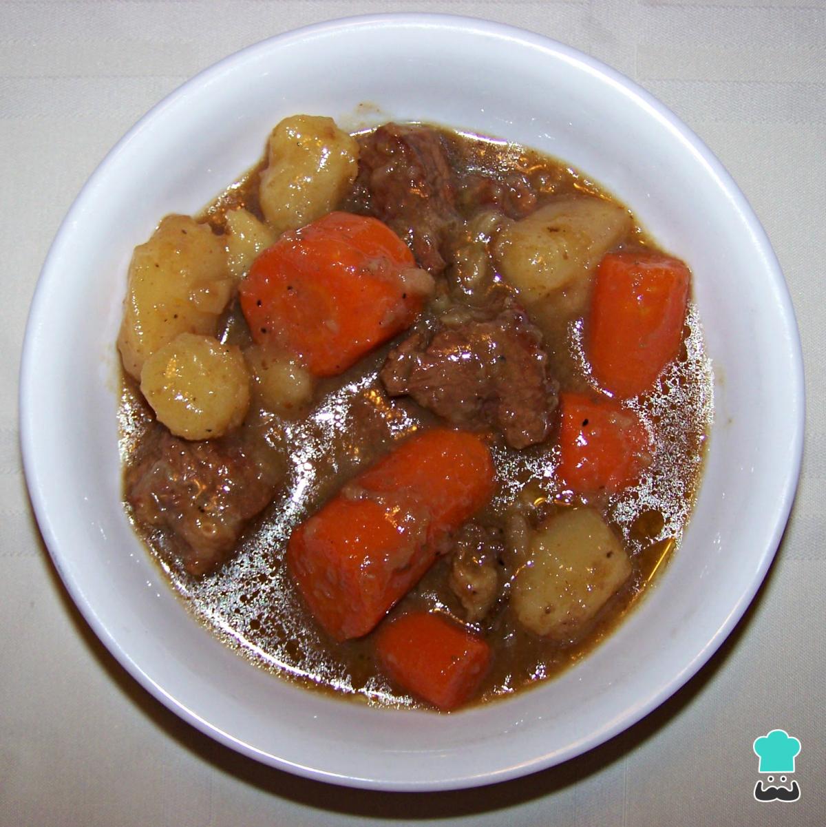 Receta de Carne Guisada Salvadoreña