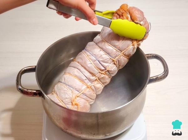 Receta de Matambre arrollado de pollo - Paso 9