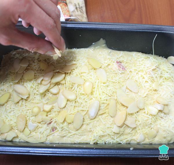 Receta de Bizcocho salado de queso - Paso 8