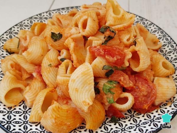Receta de Macarrones con hummus - Paso 6