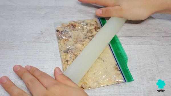 Receta de Tarta de queso con leche condensada sin horno: un postre fácil, rápido y muy cremoso - Paso 1