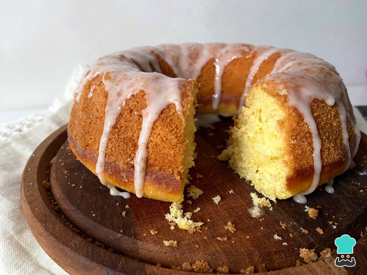 Receta de Budín de naranja esponjoso y húmedo