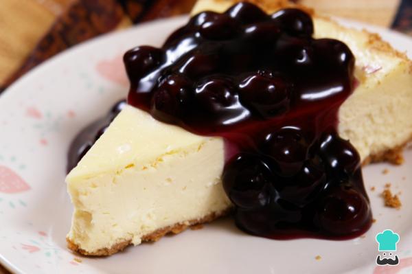 Receta de Tarta de queso con arándanos fácil