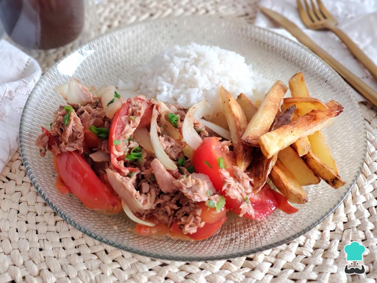 Receta de Saltado de atún peruano