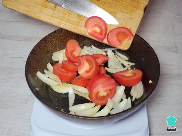 Receta de Saltado de atún peruano - Paso 3