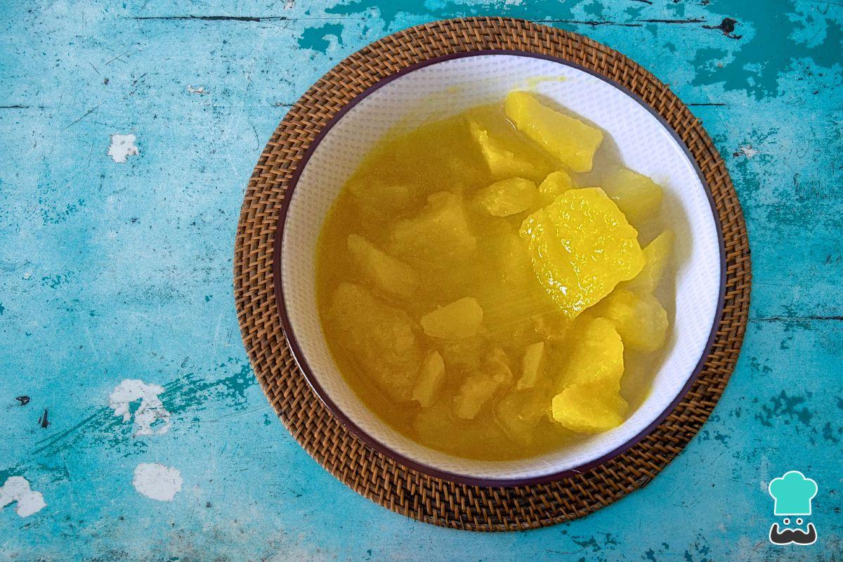 Receta de Patatas en ajopollo