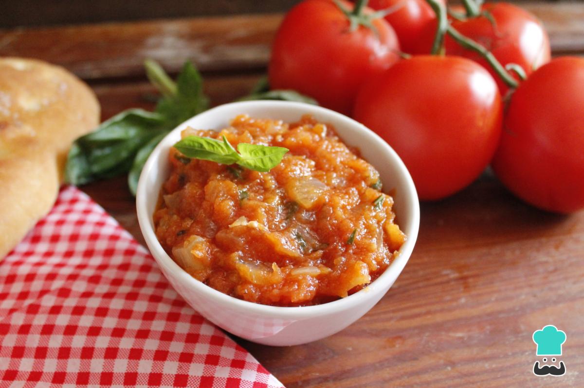 Receta de Salsa de tomate y albahaca