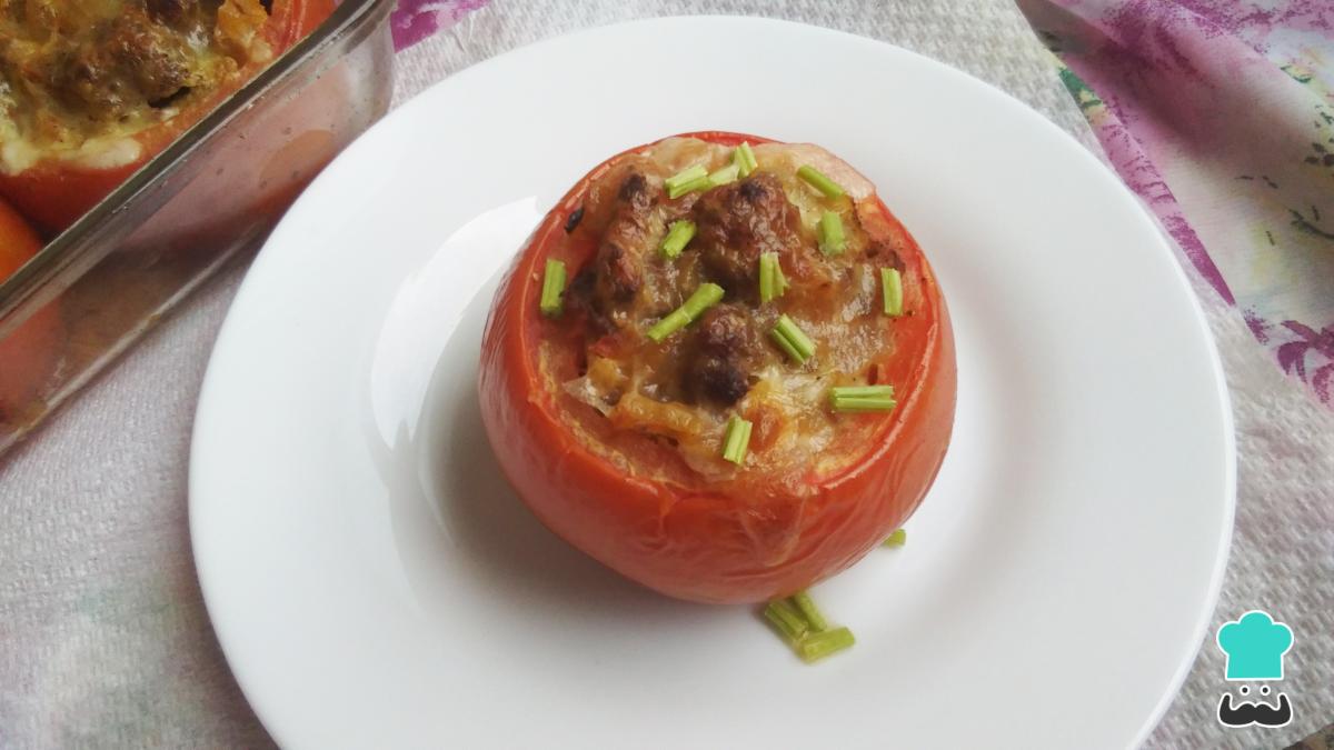 Receta de Tomates rellenos de carne al horno