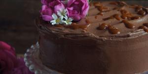 Receta de Bizcocho de chocolate con cobertura