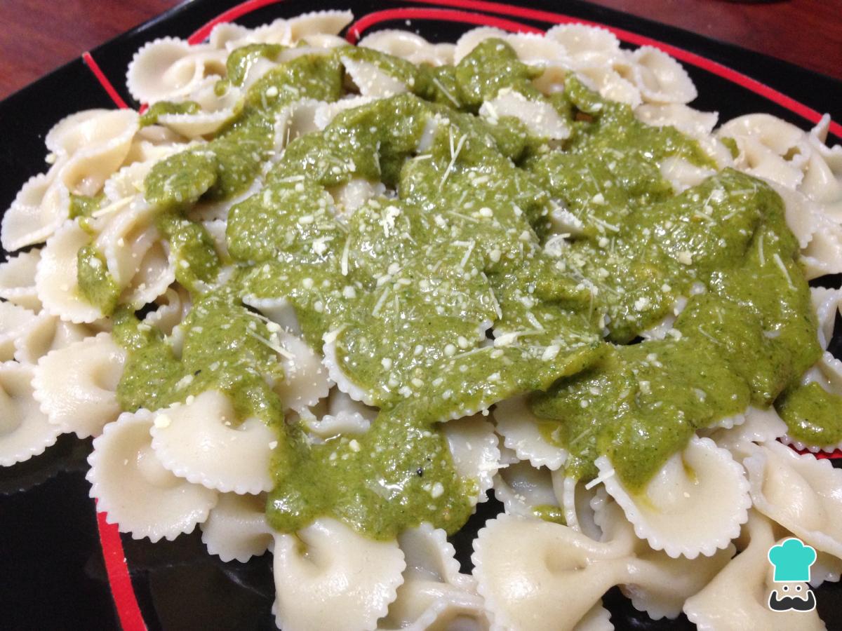 Receta de Pesto de rúcula