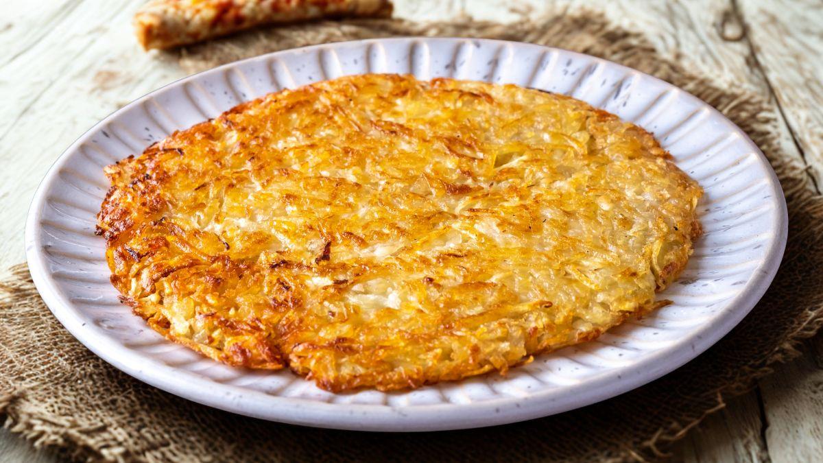 Suiza deja sin palabras a España: “La mejor 'tortilla' de patata no se hace con huevos, lleva 2 cucharadas de mantequilla y 1 cebolla”