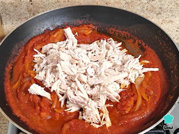 Receta de Tinga de pollo con tomate - Paso 5