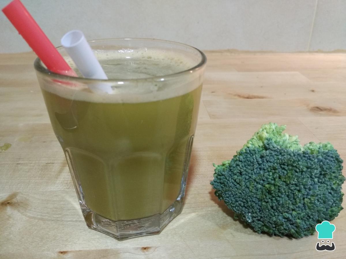 Batido verde de brócoli y pepino