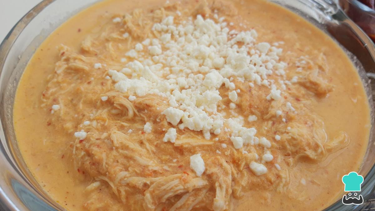 Receta de Pollo deshebrado con chipotle