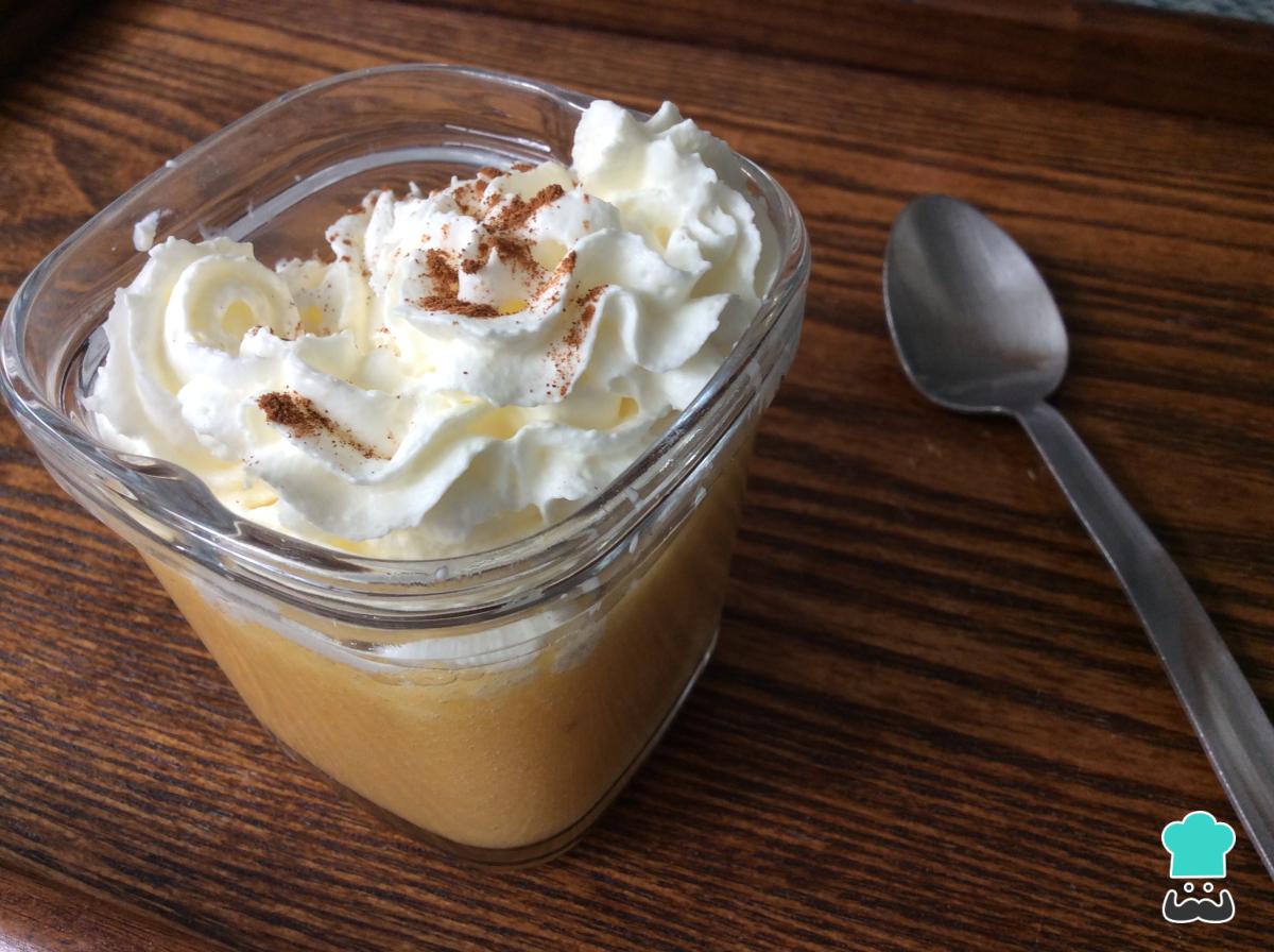 Receta de Crema de melocotón con nata