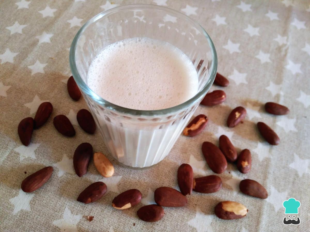 Leche de almendras sin azúcar