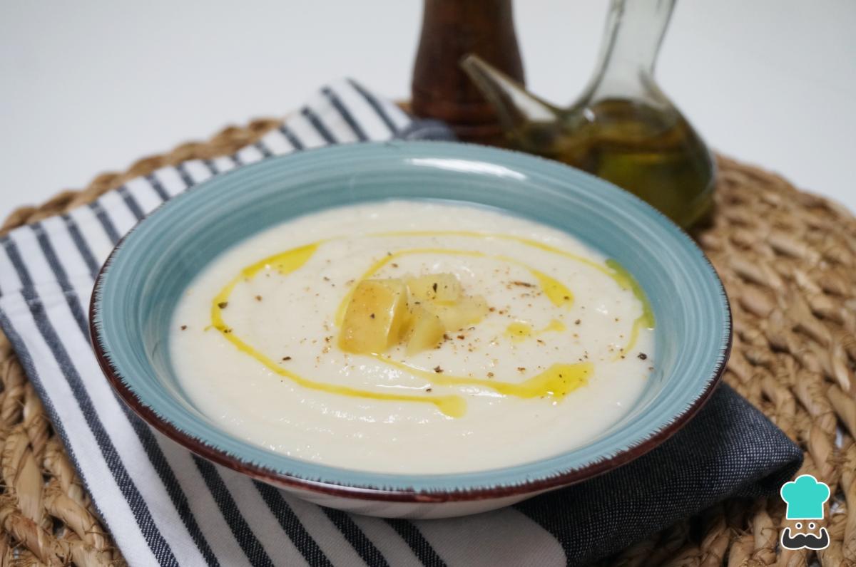 Receta de Crema de coliflor y manzana