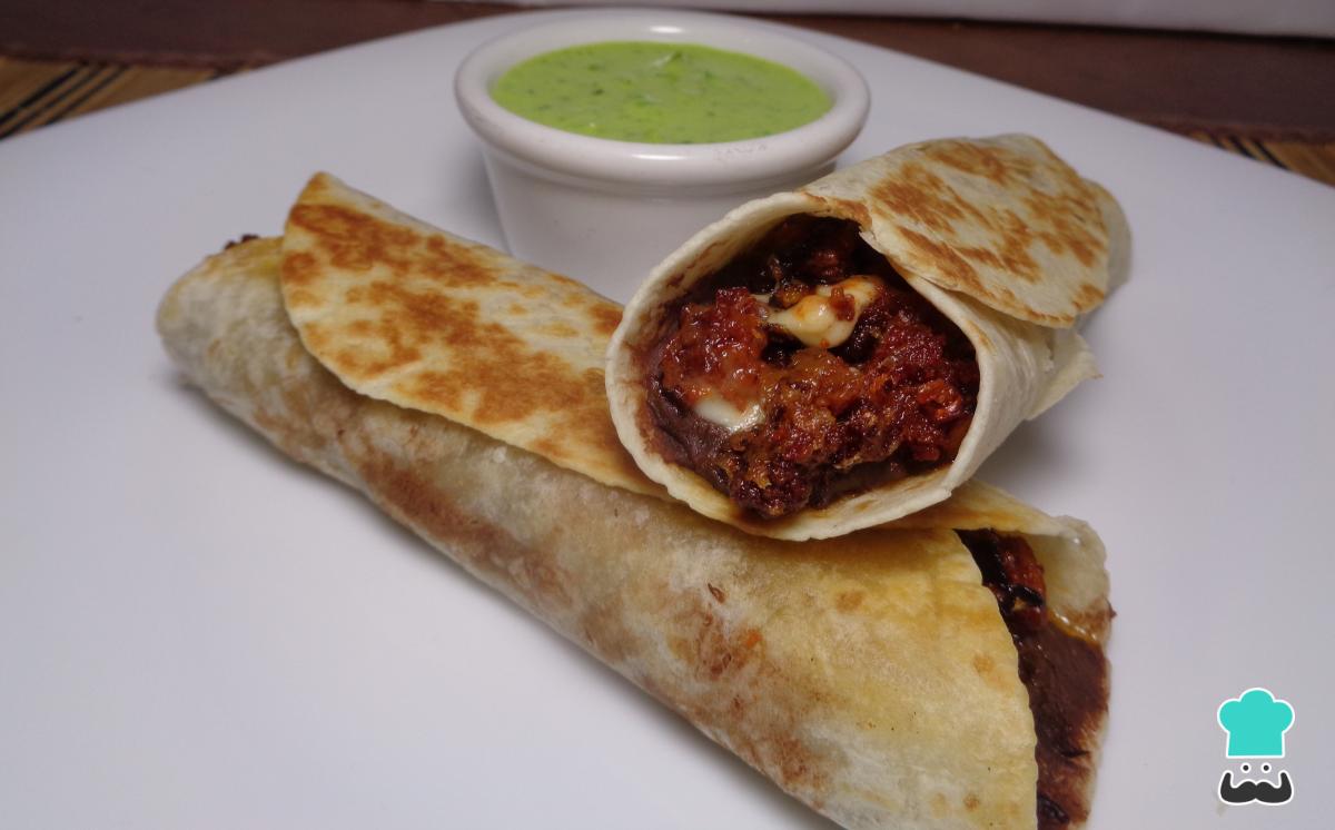 Receta de Burritos de choriqueso