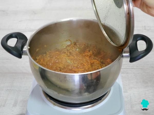 Receta de Pastel de carne y patatas de la abuela: fácil, sabroso y con una capa de queso irresistible - Paso 4