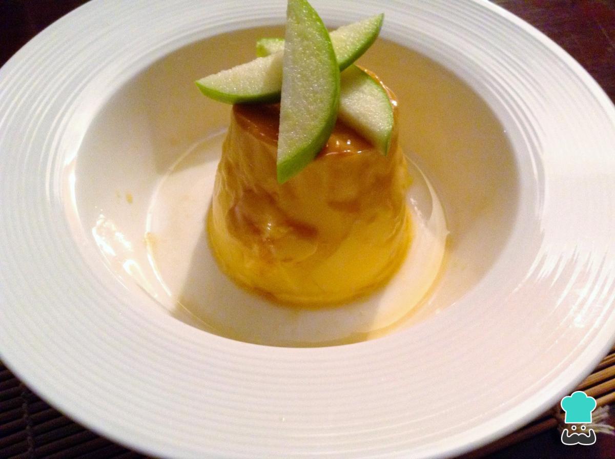 Receta de Flan de manzana sin horno