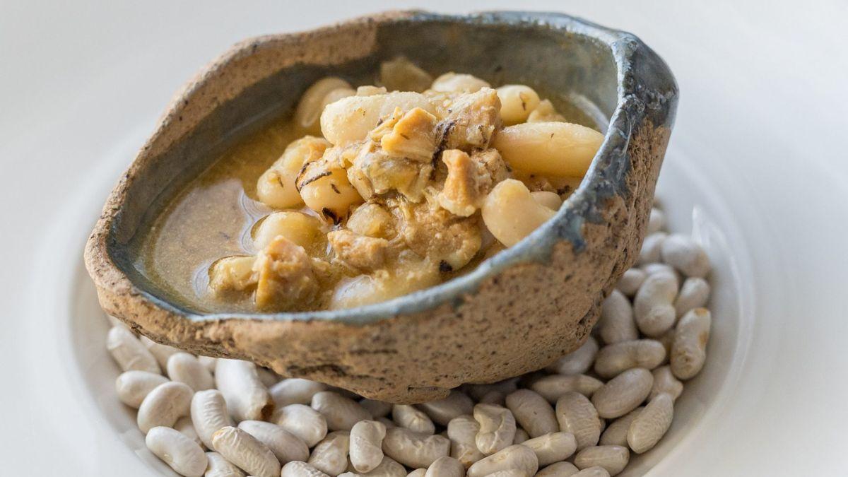 Durante décadas los agricultores dejaron de cultivar esta judía de Teruel: ahora, chefs y científicos están intentando recuperarla