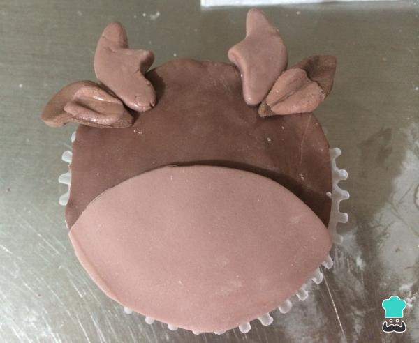 Receta de Cupcakes de navidad - Reno - Paso 7
