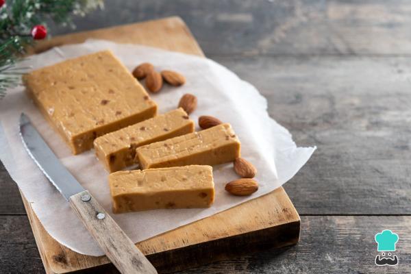 Tipos de turrones tradicionales - Turrón de Jijona