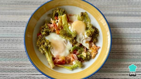 Receta de Brócoli salteado con huevo