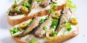 Los nutricionistas coinciden: “Las sardinas en lata son uno de los alimentos más baratos y saludables del supermercado (y así puedes prepararlas)”