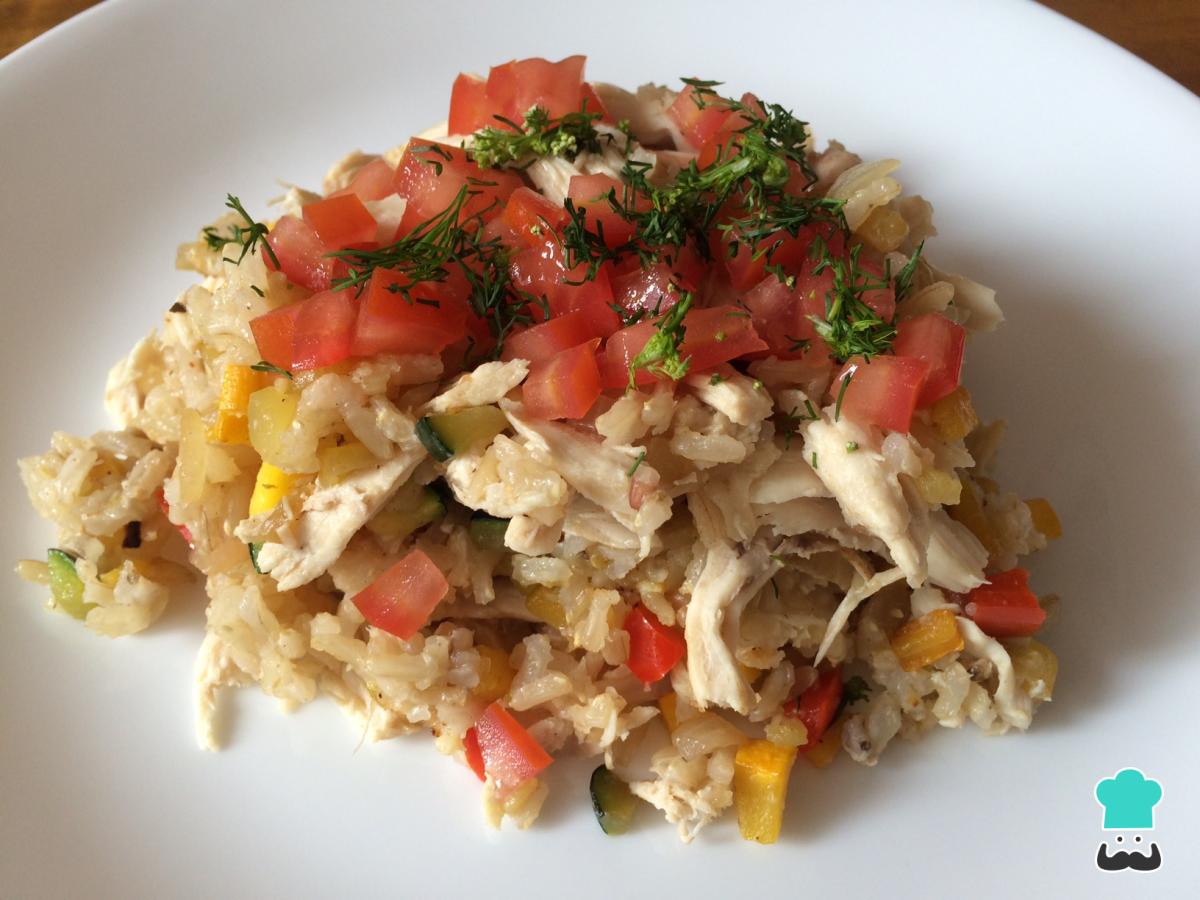 Receta de Arroz integral con verduras y pollo