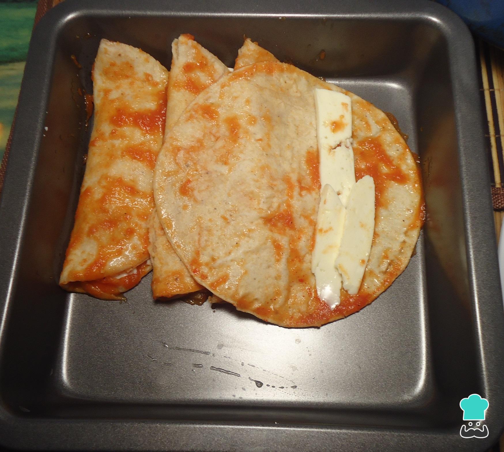 Enchiladas rojas de queso al horno Fácil