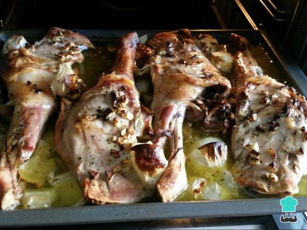 Receta de Paletilla de cordero lechal al horno - Paso 5