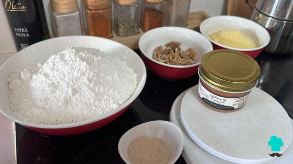 Receta de Pan de Sant Jordi casero: el paso a paso definitivo para que quede perfecto - Paso 1