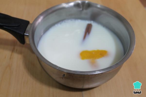Receta de Torrijas con leche condensada - Paso 1