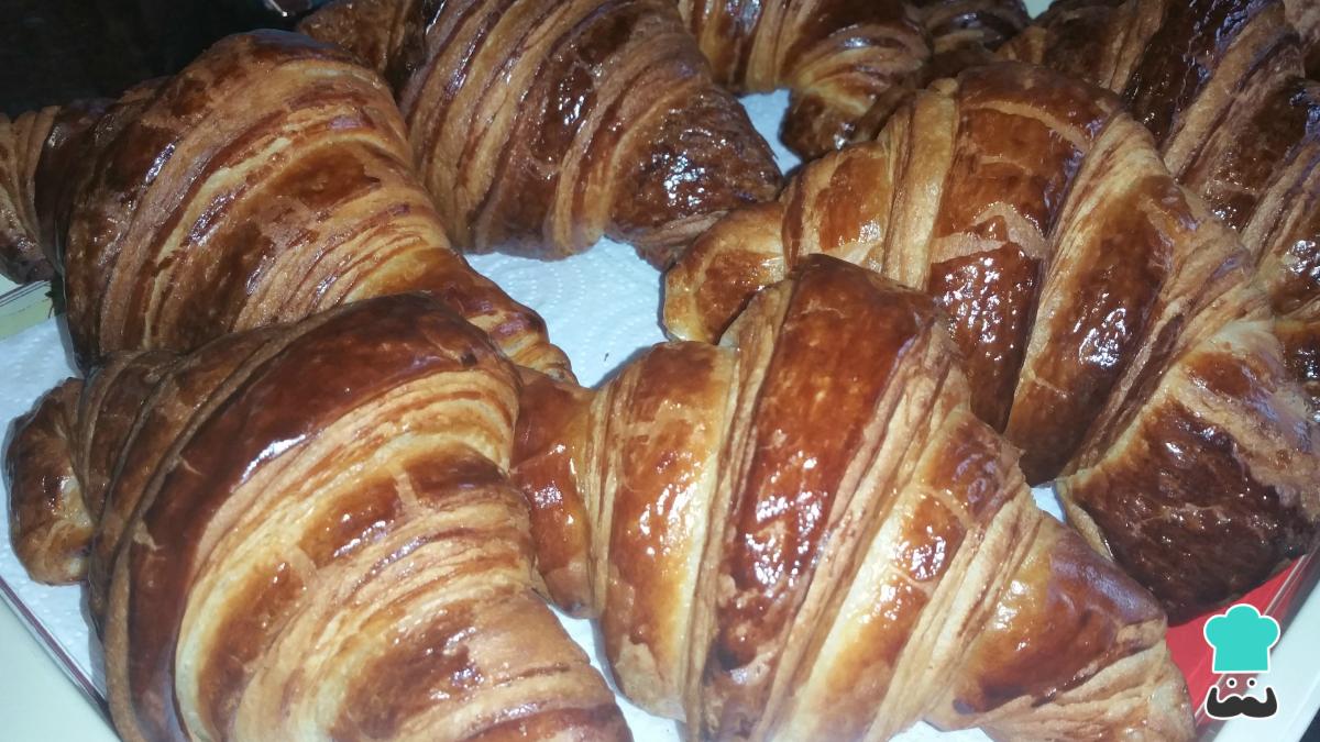 Receta de Croissant de mantequilla casero