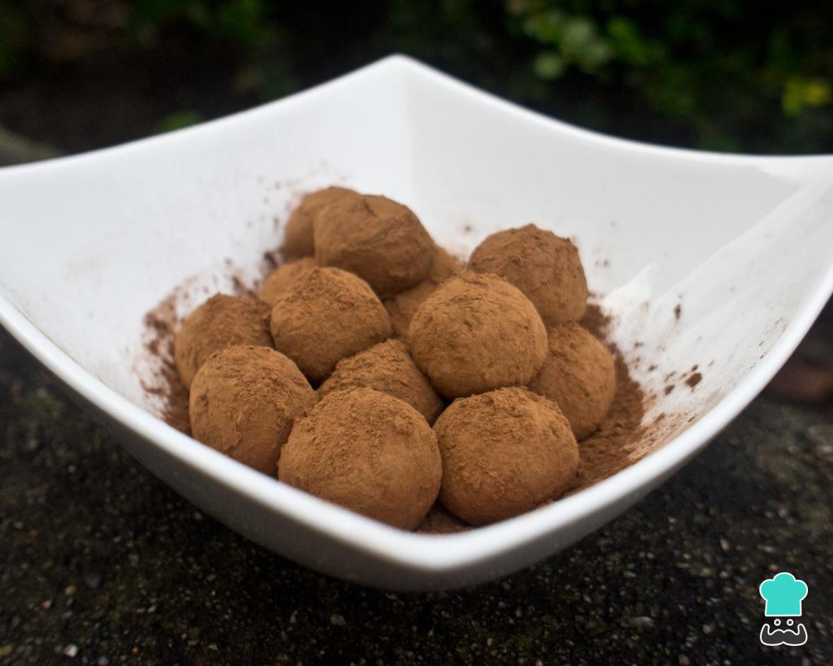 Receta de Trufas de chocolate con leche condensada