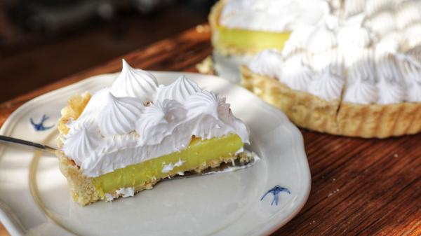 Dani García, chef: “La tarta de limón más cremosa se consigue con este paso que muchos hacen mal” - El secreto de Dani García para lograr una tarta con una textura sedosa y cremosa