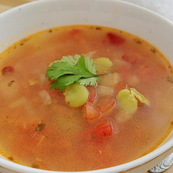 Sopa de habas frescas - Receta mexicana FÁCIL y SANA