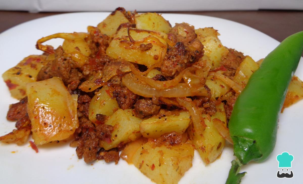 Receta de Revuelto de chorizo y patatas