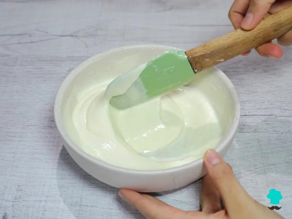 Receta de Mousse de limón con leche condensada: el postre frío más fácil y cremoso para disfrutar en verano - Paso 2